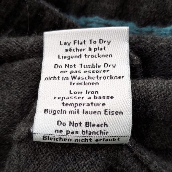 NEVE DESIGNS Merino Wool Full-Zip Cardigan - Picture 8 of 13